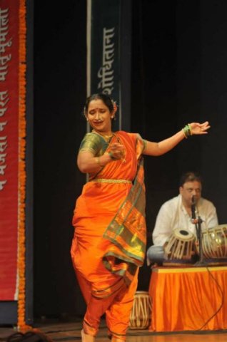 lavani1.jpg